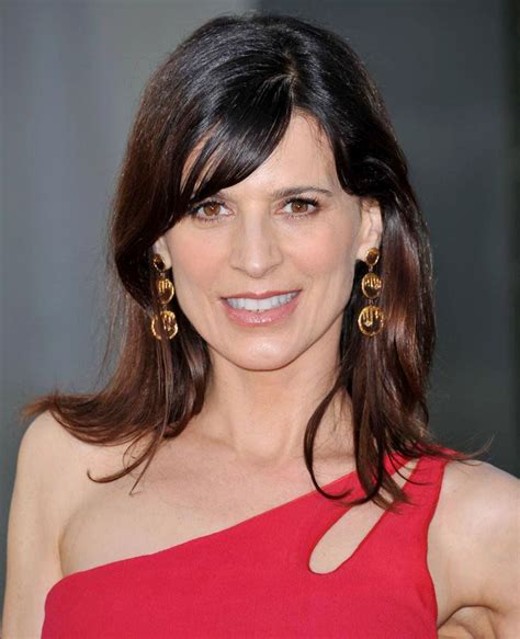 Perrey Reeves